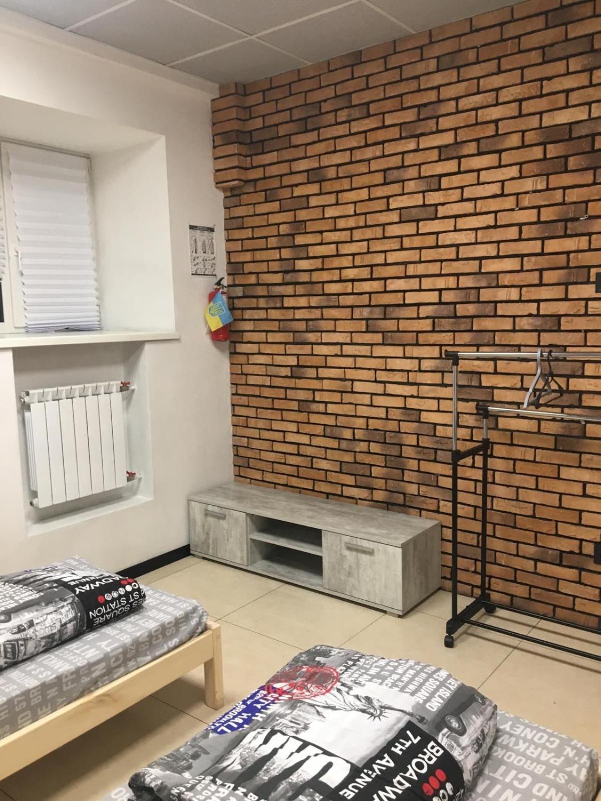 Underground Hostel Киев Экстерьер фото