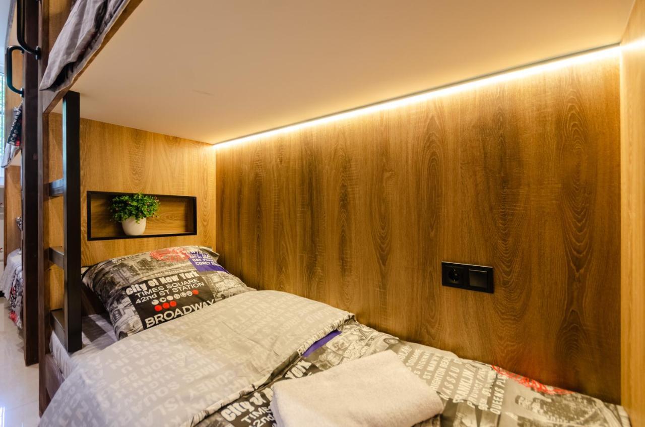 Underground Hostel Киев Экстерьер фото